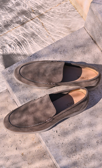 Comfort meets confidence.